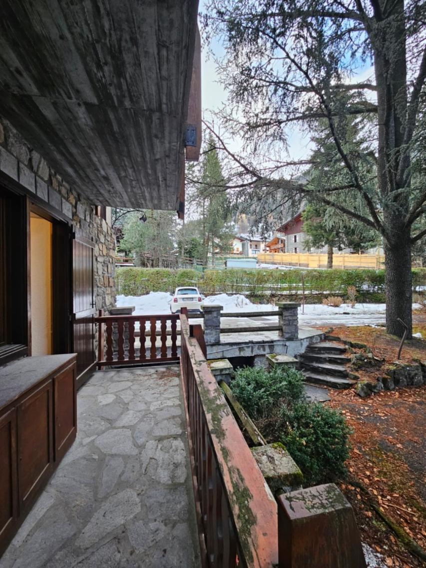 L'Atelier Du Temps - Roseto Apartment Courmayeur Exterior photo