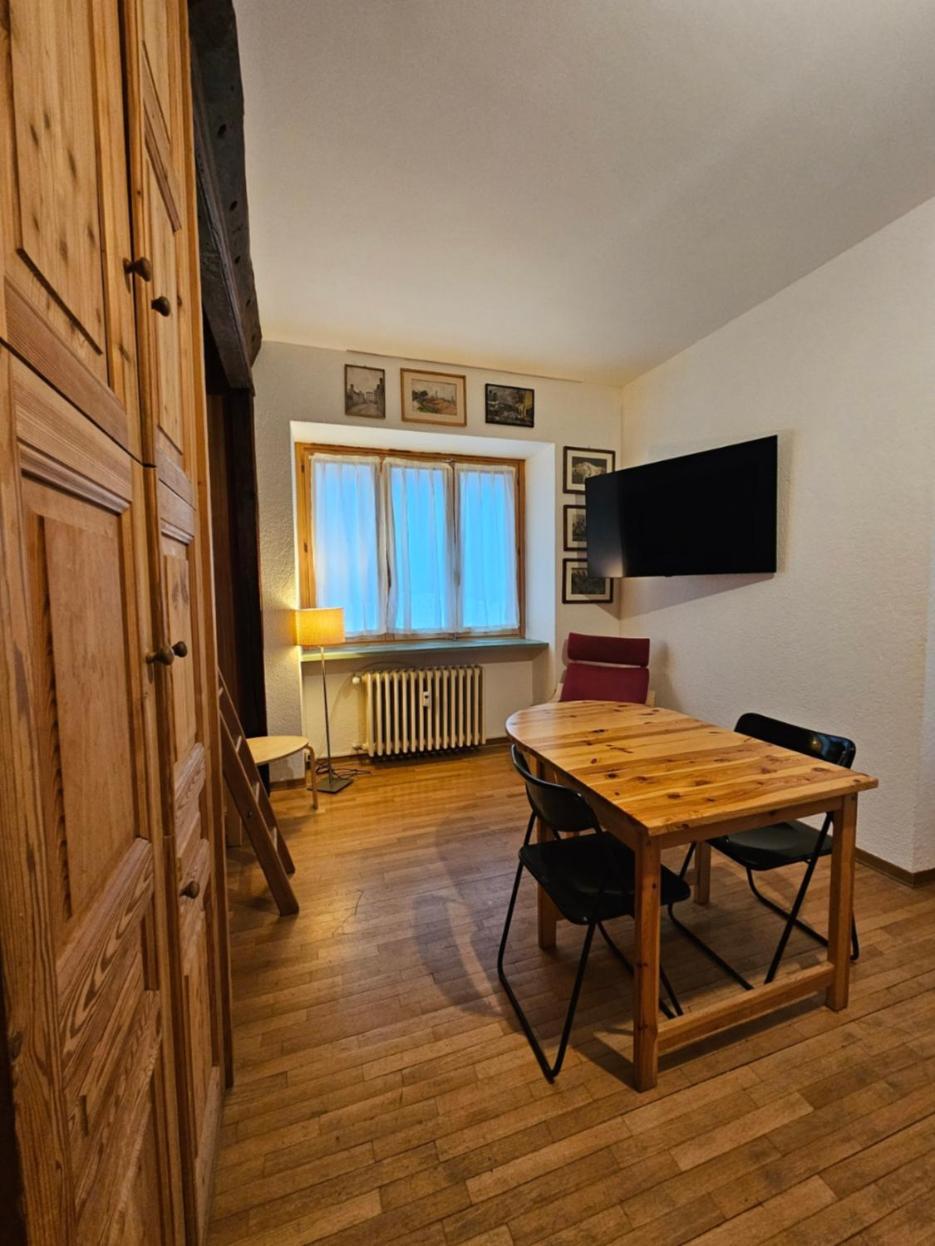 L'Atelier Du Temps - Roseto Apartment Courmayeur Exterior photo