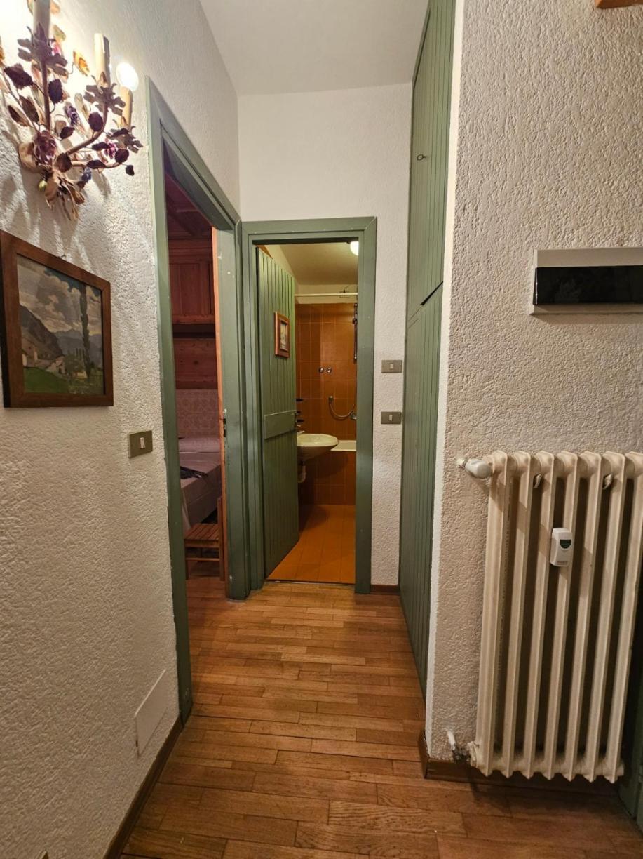 L'Atelier Du Temps - Roseto Apartment Courmayeur Exterior photo